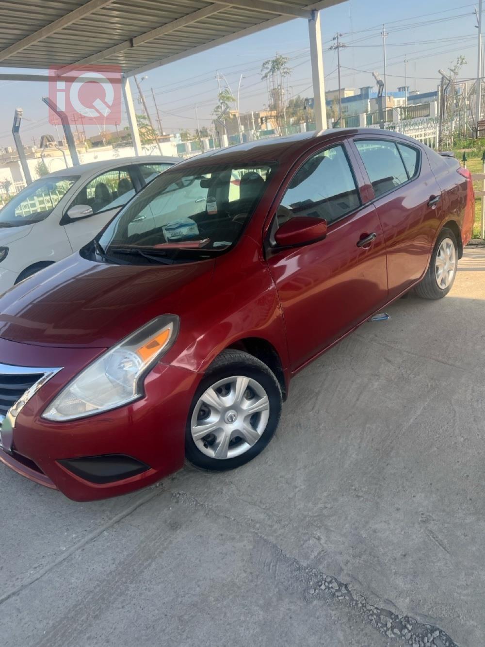 نیسان ڤێرسا